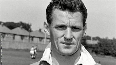 Johnny Wheeler Former Liverpool And Bolton Winger Dies Aged 91 Bbc Sport