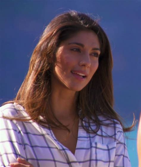 Celebry Pics Pia Miller Kat Chapman In Home And Away Pic 0iw71dfy0