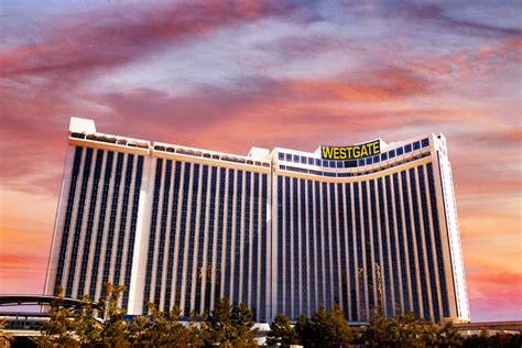 Inside The Westgate Las Vegas Hotels Opulent Sky Villas Maxim