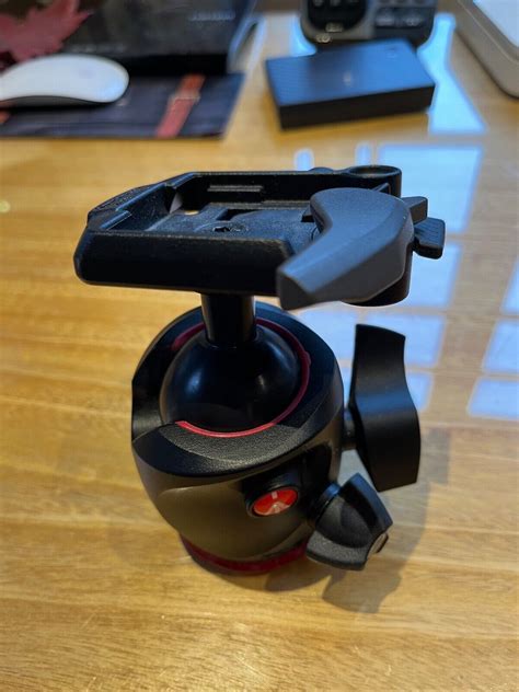 Manfrotto Mhxpro Bhq2 Tripod Ball Head With Quick Release Plate Ebay