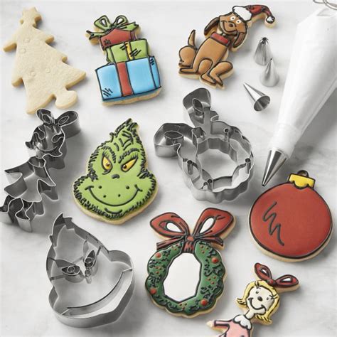 Williams Sonoma The Grinch Christmas Cookie Cutter 22 Piece Set