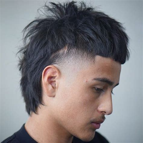 We did not find results for: Tagli uomo 2021: il ritorno del Mullet - FOTO - CapelliStyle