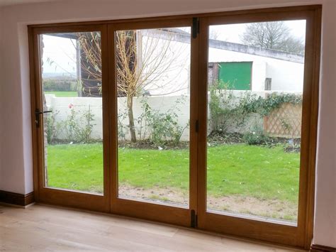 Jun 30, 2021 · timber bifold door such as these, from westbury garden rooms, are particularly well suited to classic or period style homes. Bi-folding Doors North Devon | wooden bi-fold Doors Devon ...