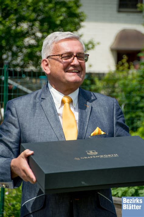 We did not find results for: Niederösterreicher Alfred Riedl ist neuer Gemeindebund ...