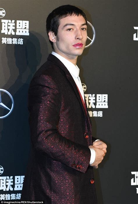 Ezra Miller Rocks Fenty Lip Gloss On The Red Carpet Daily Mail Online