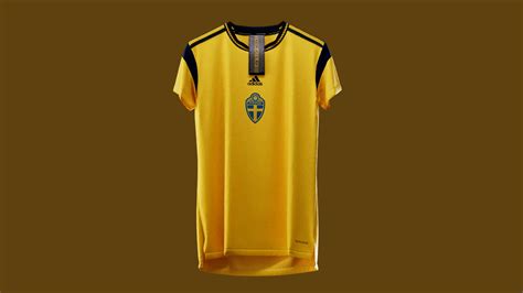 köp den nya em tröjan svensk fotboll
