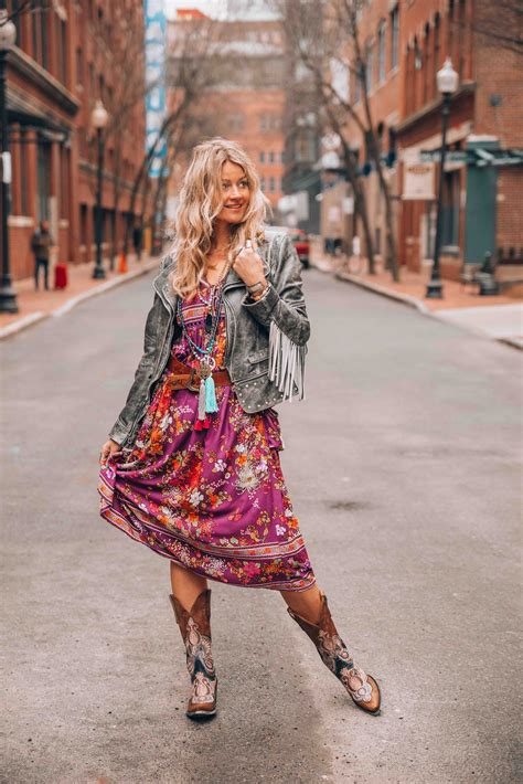 Happy Hippie Girl Wearing Tulle And Batiste Womenhatsbohemian Hippie Style Clothing Hippy