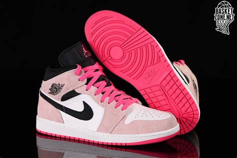 Nike Air Jordan 1 Retro Mid Se Hyper Pink Pour €11250