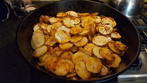 Sausage plays a big role in hungarian cuisine, in all forms. Hungarian Sausage and Potatoes | Cooking recipes ...