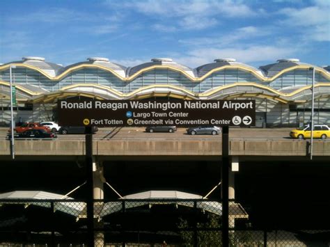 Metro Ronald Reagan Airport Dc Yelp