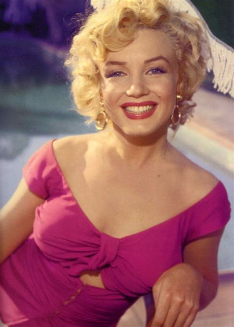 The Best Photos Of Marilyn Monroe Marilyn Monroe Fashion Marilyn