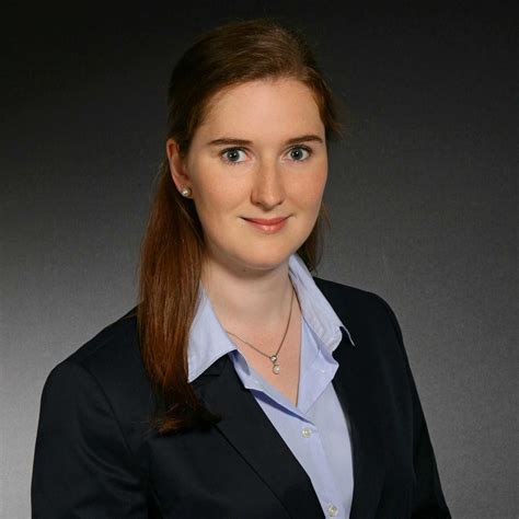 Julia Rische Wüllner Referentin Im Bereich Process Development And Governance Lufthansa