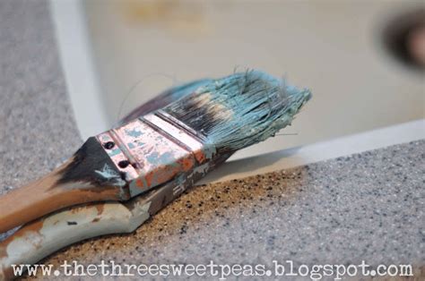 Get outstanding results, brushes handcrafted by craftspeople. The Three Sweet Peas: Removing Dry Paint from Paint Brushes