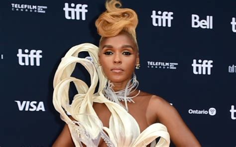 Janelle Monáe Goes As Alien Diva From ‘fifth Element For Halloween