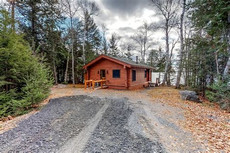 Find 183 available offers from 10 partners. Cabins in Maine: Lakefront Cabin on Moosehead Lake in ...