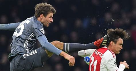 La brutal patada en la cabeza de thomas müller a nicolás tagliafico fue un golpazo tremendo, que por suerte no tuvo consecuencias para el. Muller sends message to Tagliafico after 'kung-fu kick ...