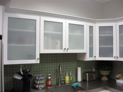 Glass doors are gaining lots of momentum with each builder and people alike. Common Kitchen Design Mistakes: Why is the cabinet above ...