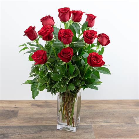 Classic Dozen Red Roses Easton Florist Bloomies Flower Shop Local