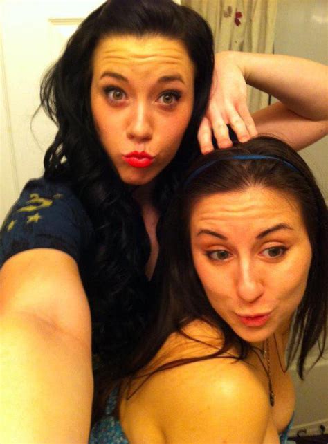 15 Duck Face Selfies Proving Theyre Not Quite Dead Yet Fooyoh Entertainment