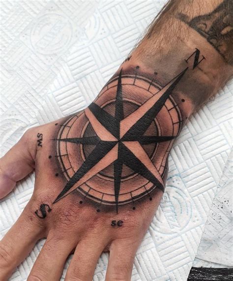 20 Unique Compass Rose Tattoo Ideas