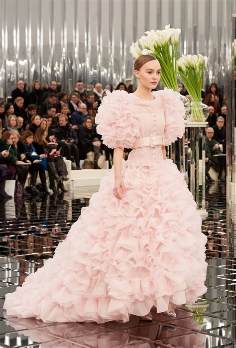 Chanel Haute Couture Spring Summer 2017 Runway Show
