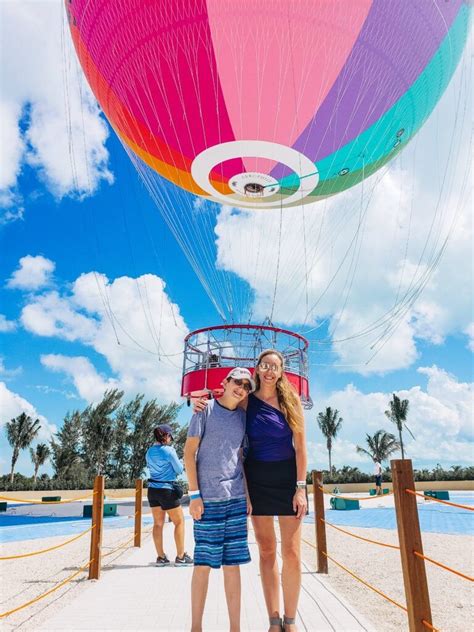 Hot Air Balloon Ride At Chicken Wings At Cococay Balloon Rides Air