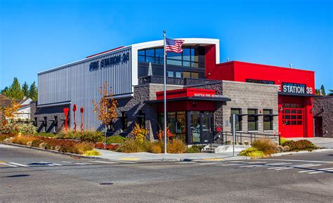 Located in seattle's ballard neighborhood, fire station 18 was among the last stations to be remodeled as part of the city's fire facilities and to meet the city of seattle's sustainable buildings and sites policy for municipal facilities, the project is on track to receive leed gold certification and. Fire Station No 38 | Civic & Public | Portfolio | HBB ...