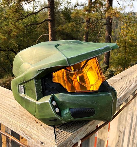 Halo Infinite Master Chief Spartan Helmet Wearable Costume Cosplay