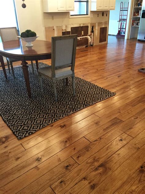 .tools/home improvement/industrial/paint/home/home & tools/home improvement/industrial/paint/paints & stainsminwaxminwax wood finish early american stain. Minwax Early American stain on Pine. Solid Hardwood ...