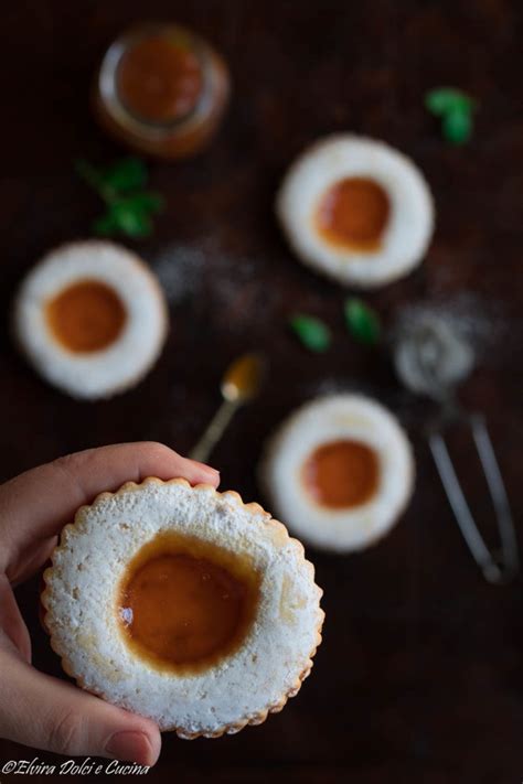 Check spelling or type a new query. Ricetta Occhi Di Bue Morbidi : Biscotti Occhio Di Bue Alla ...