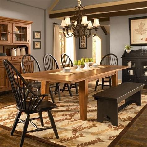 Attic Heirlooms 7 Piece Dining Set By Broyhill Furniture Dining Room