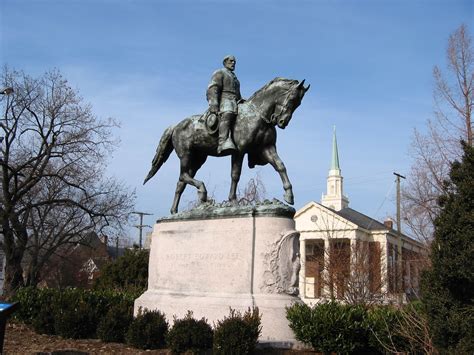 Update Charlottesville Va To Spend 300000 Tearing Down Confederate