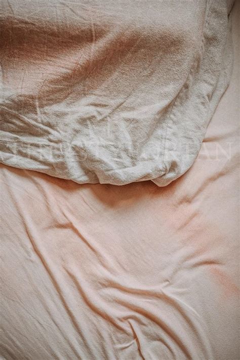Incorrect shade selection and errors in application still produce the occasional. How Do You Get Self-Tanner Off Clothes & Sheets? (Explained)