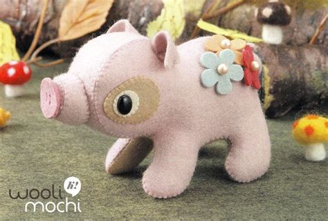 Felt Piggie Hand Sewing Kit Make Your Own Felt By Woolimochi 2600