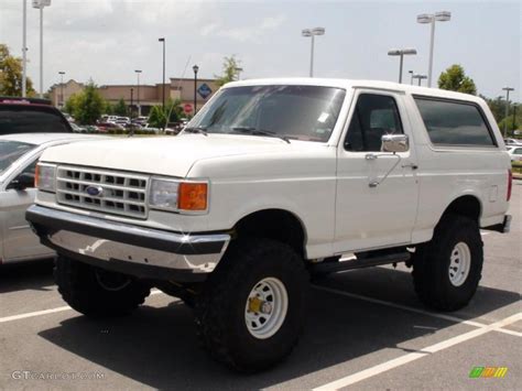 1989 White Ford Bronco 4x4 33549305 Photo 4 Car