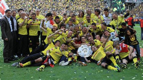 Fifa 21 future for dortmund. Bundesliga Vorschau Saison 2016/17: Schafft der BVB die ...
