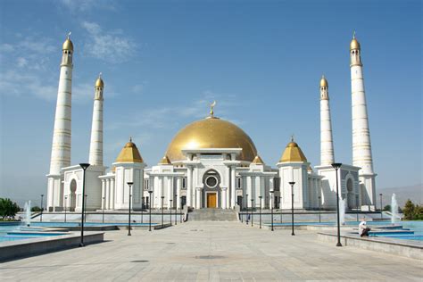 National Mausoleum Of Turkmenistan Turkmenbashi Mausoleum Symbol Hunt