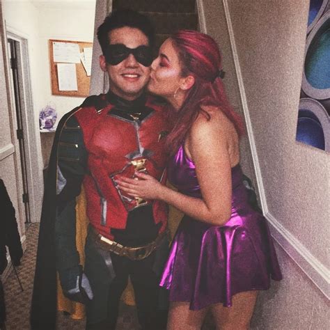 Cosplay Me And My Gf As Robin And Starfire Cute Couple Halloween