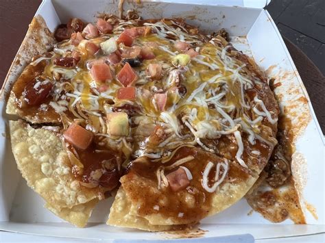I ate the Taco Bell Mexican Pizza (so you don’t have to) - Burnt My