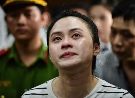 Cụ thể là vào lúc 9h sáng 8/4/2017, cơ quan ca tp.hcm bắt khẩn cấp vũ hoàng anh ngọc về hành vi tàng trữ trái phép chất ma túy. Hot girl Ngọc Miu bị đề nghị 20 năm tù - VietNamNet
