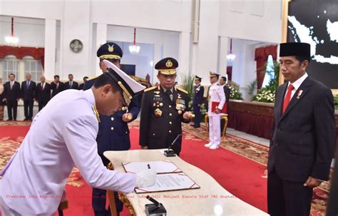 Presiden Joko Widodo Melantik Laksamana Madya Tni Siwi Sukma Adji