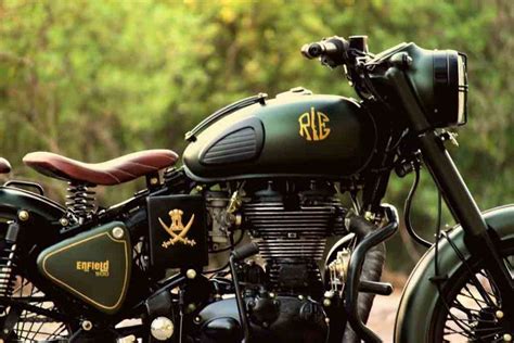 Royal Enfield Classic 500 Customised With A Classic Military Touch