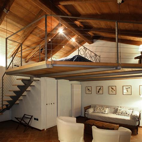 Il soppalco palazzo salentino la traja. Camera con soppalco hotel in stile classico di architetti ...