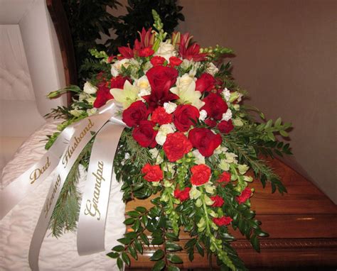 If you decide flowers are the right thing for you to send, you can make this more thoughtful than a standard arrangement. Sympathy Flowers | FLOWERS WORLD