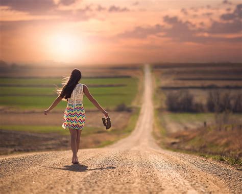 Wallpaper Girl Walking In The Road Sunset 1920x1200 Hd Picture Image