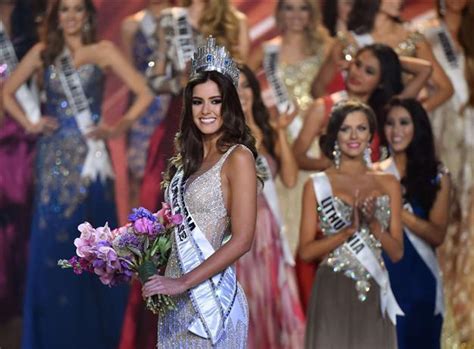 Colombia S Paulina Vega Wins Miss Universe Title