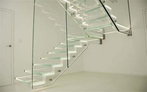 China Customized Glass Staircase Floating Glass Stairs With Led Light