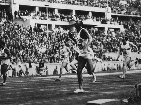 On This Day August 3 Jesse Owens Wins 100m Gold At 1936 Berlin