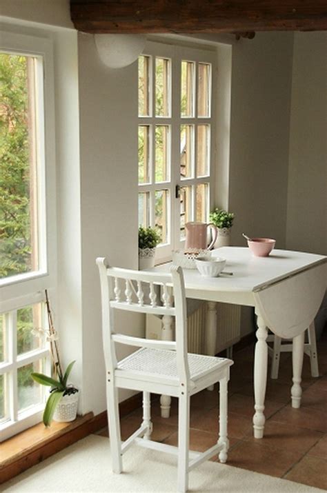 If you want to bring some color to a room, decorate for a holiday, or simply add some subtle lighting, there are plenty of ways to turn your bland kitchen table into the most idyllic of settings. Vintage Drop Leaf Table Ideas 40 | Small kitchen tables ...