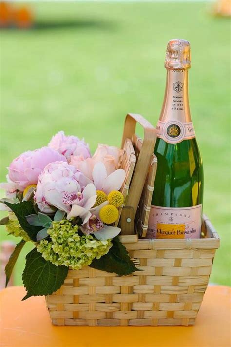 I know just about how much work and preparation goes into hosting an impressive bbq (pool) party to say thanks, i like to surprise the host/hostess with fun gifts for their hospitality, that's the least we can do as guests, right?! Original Hostess Gifts for Your Next Party! - KF DESIGN ...